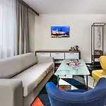 Vulcan Hotel
