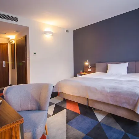 Vulcan Hotel Estetino